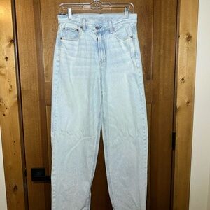 American Eagle Highest Rise Baggy Straight 90s Womens 6 Regular 28x31 Light Wash